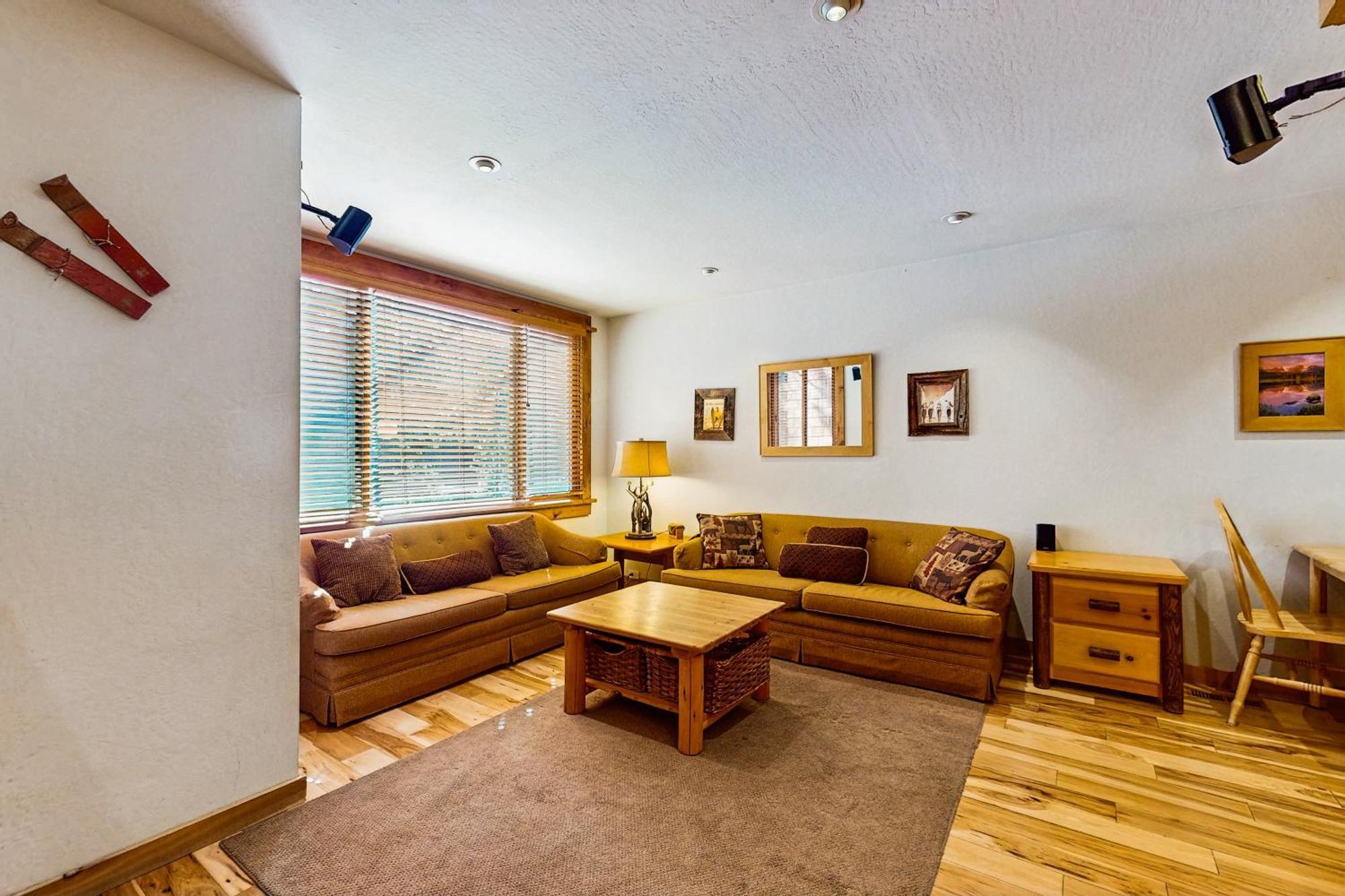 Cozy Condo In Ski Trails Truckee Exterior photo