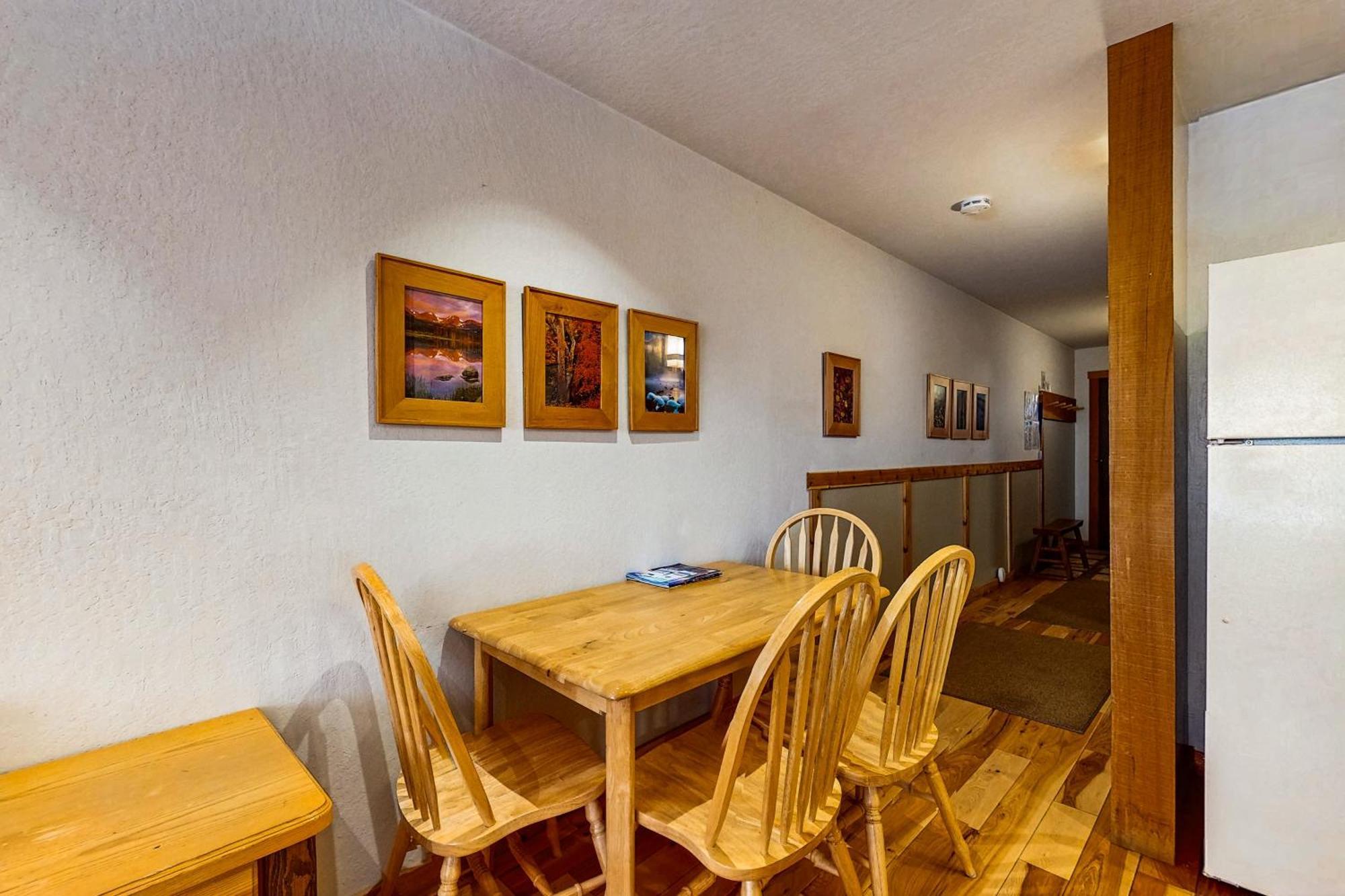 Cozy Condo In Ski Trails Truckee Exterior photo